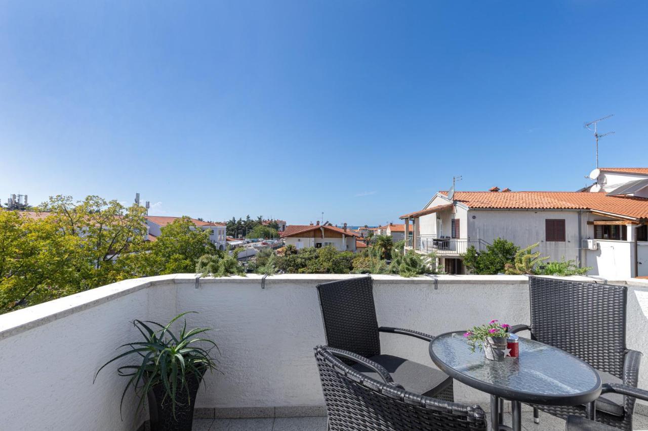 Apartamento Biba Lux Poreč Exterior foto